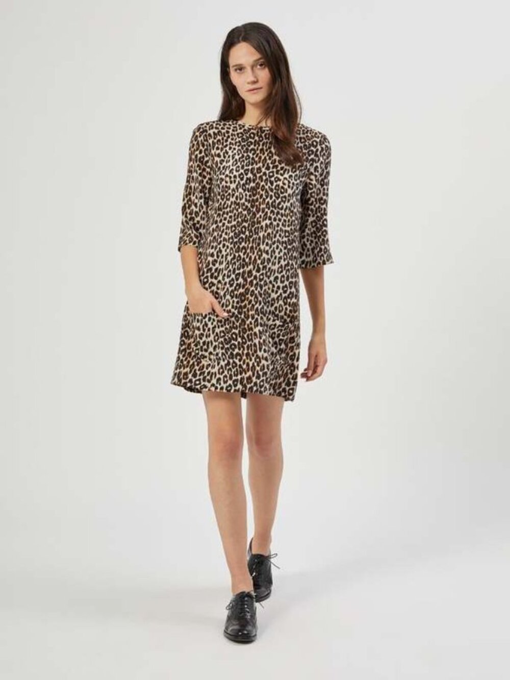 Equipment Silk Aubrey Leopard Print Dress